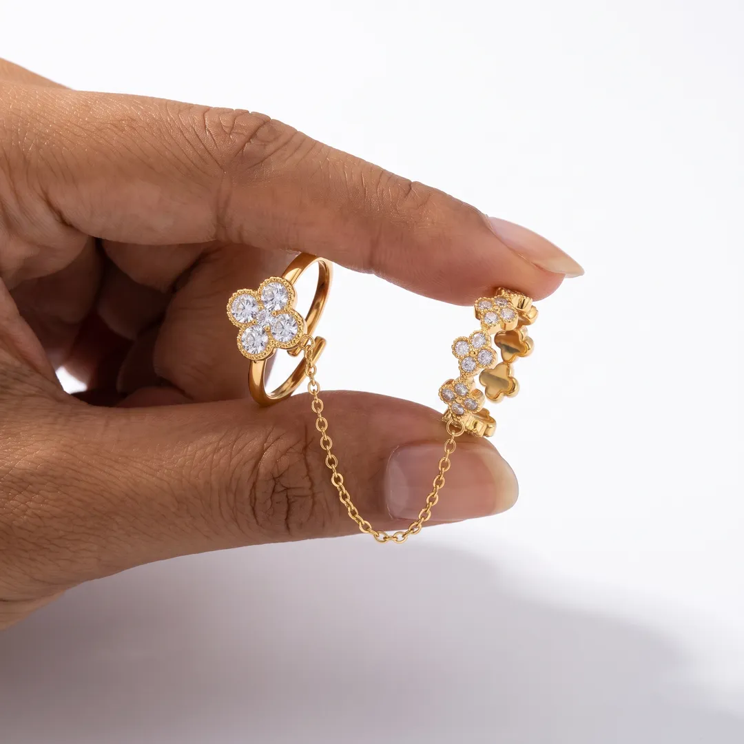 Anillo Ajustable Dorado con Flor y Circonias, Doble flor, foto 1