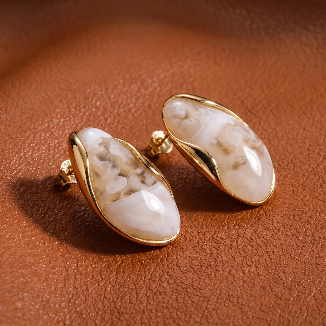 Aretes irregulares de resina, Crema, foto 4