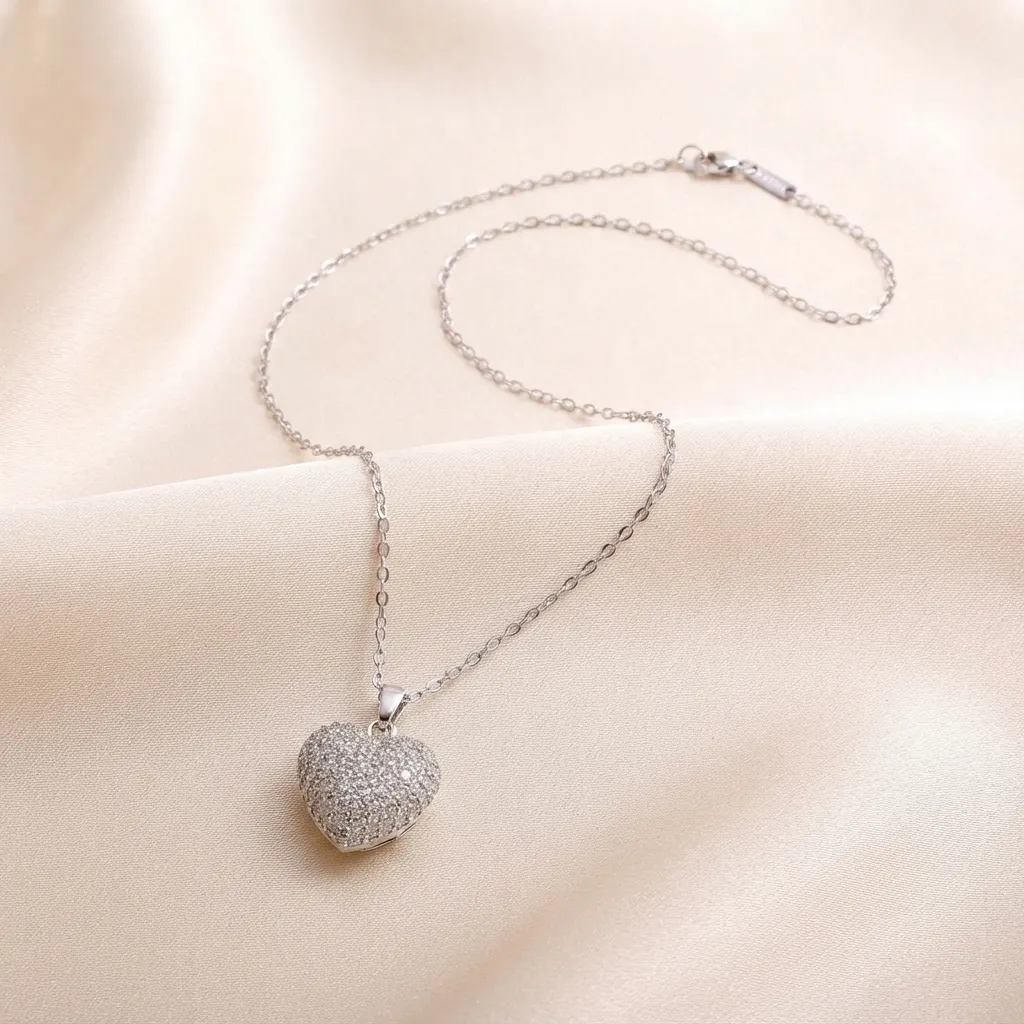 Collar con dije de corazón con circonias, tono plateado, Plateado, foto 3