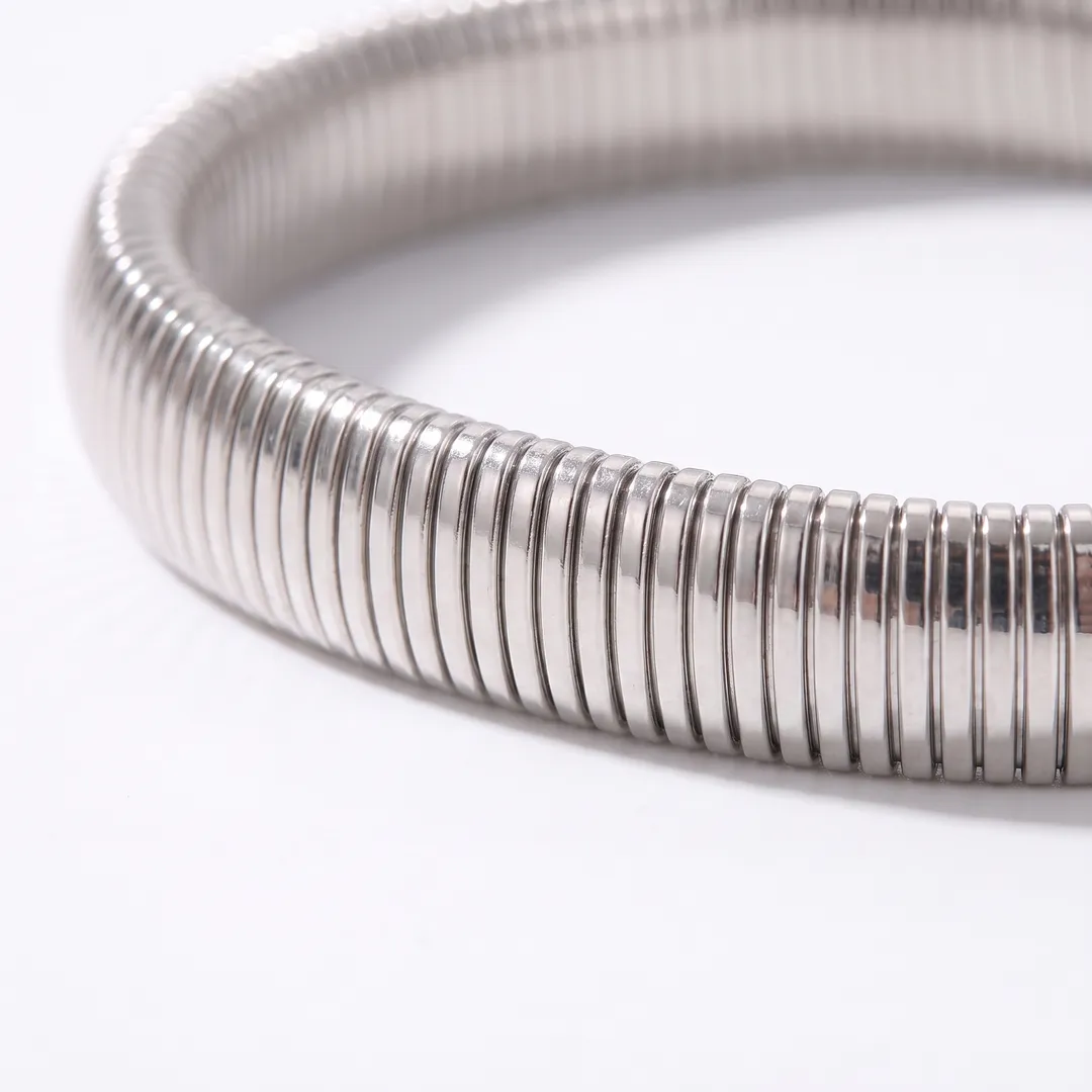 Silver Ribbed Flexible Steel Bangle, Silver, photo 4