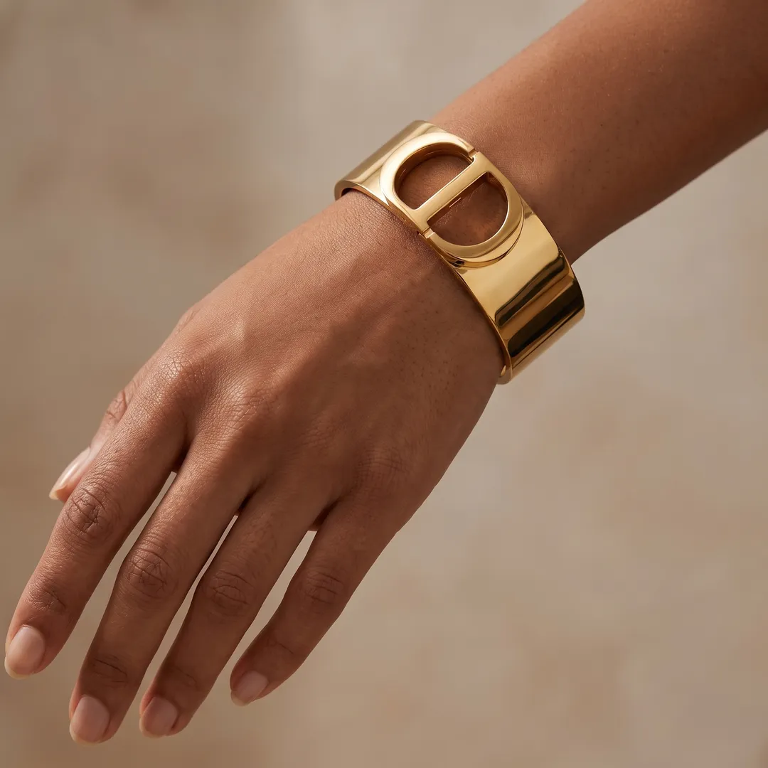 Brazalete rígido de acero, diseño serpiente de cascabel, CD dorado, foto 2